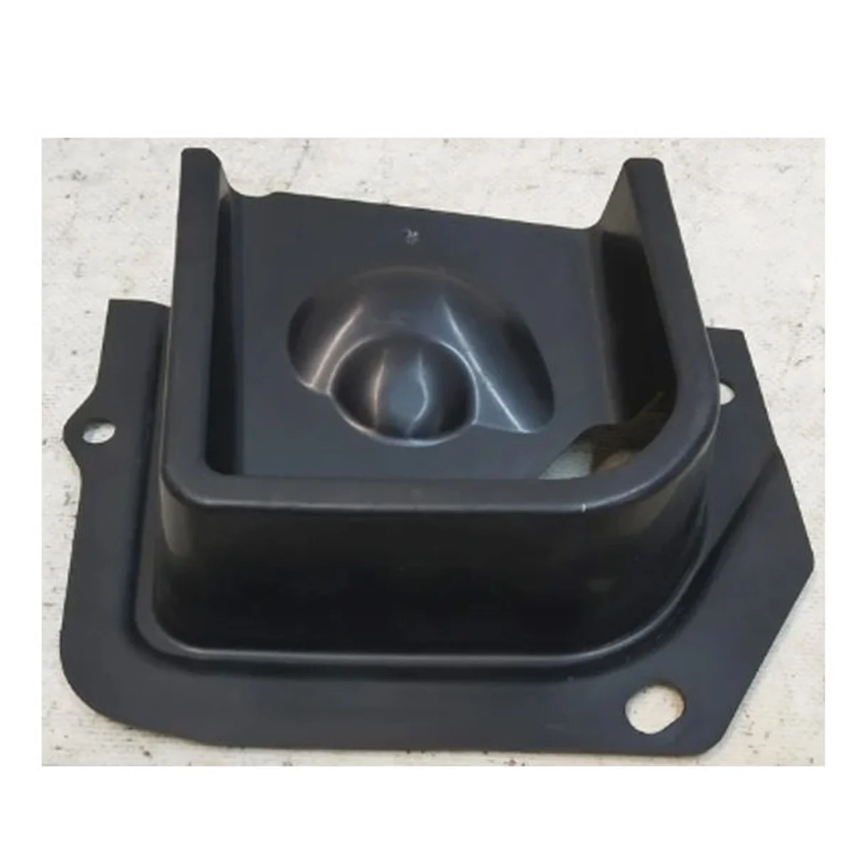 Tesla Model 3 Front drainage plate bracket
